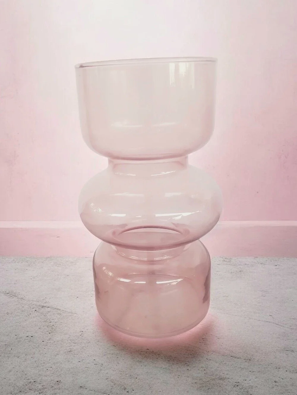 Vintage Dusty Rose Glass Bud Vase Retro Mid Century Modern Decorative Vase